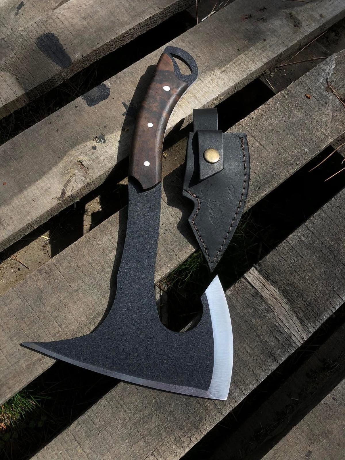 Kamp Baltasi Karbon Çelik Ceviz Sap 32 CM