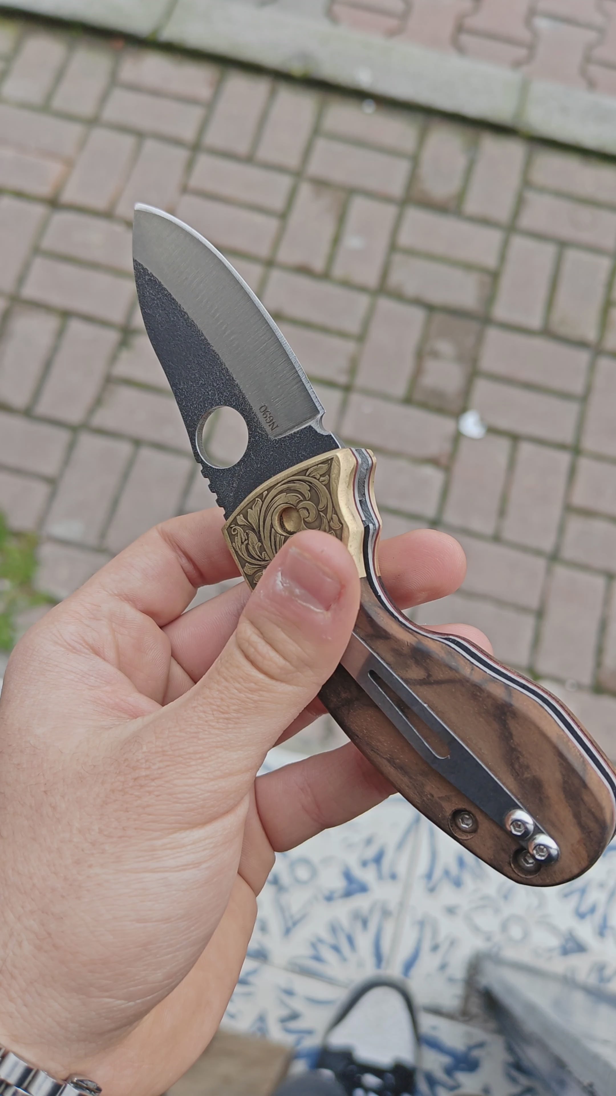 N690 Çelik 18 CM Balçak Gravürlü Naim Model