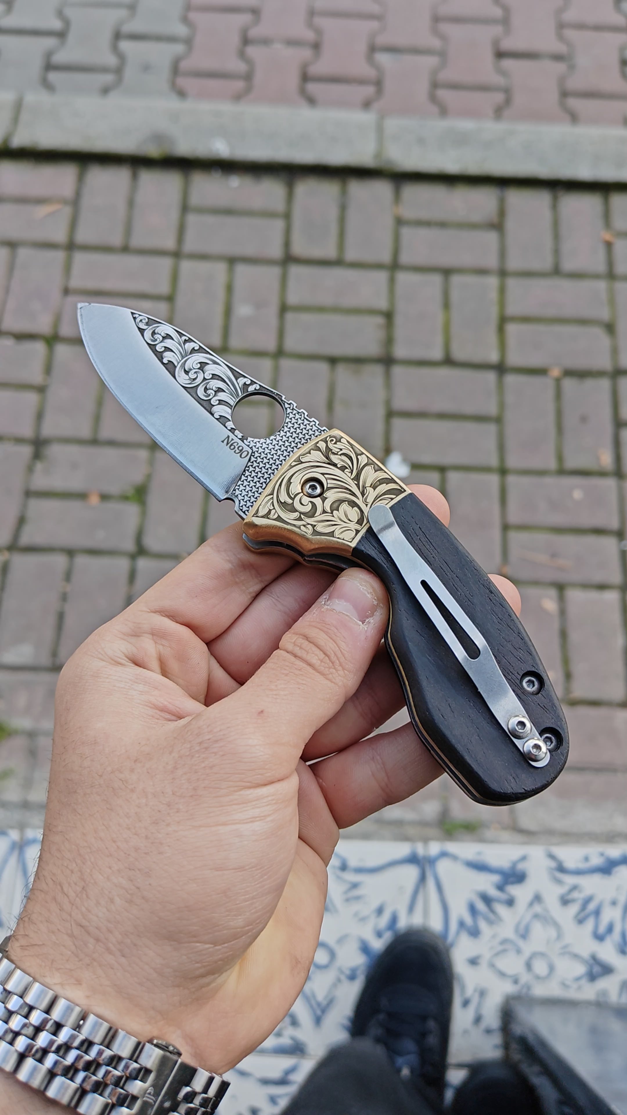 N690 Çelik 18 CM Balçak Gravür İşlemeli Naim Model