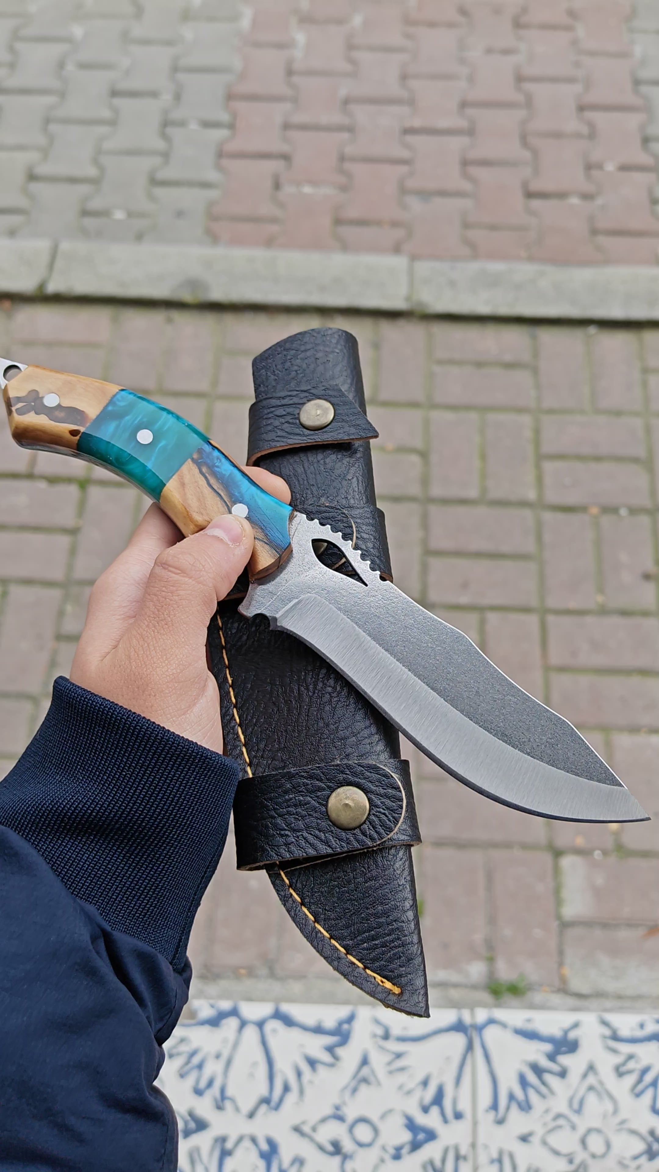4034 Çelik Hibrit Sap Kamp Bıçağı – 25.5 cm Mavi Outdoor Bıçak