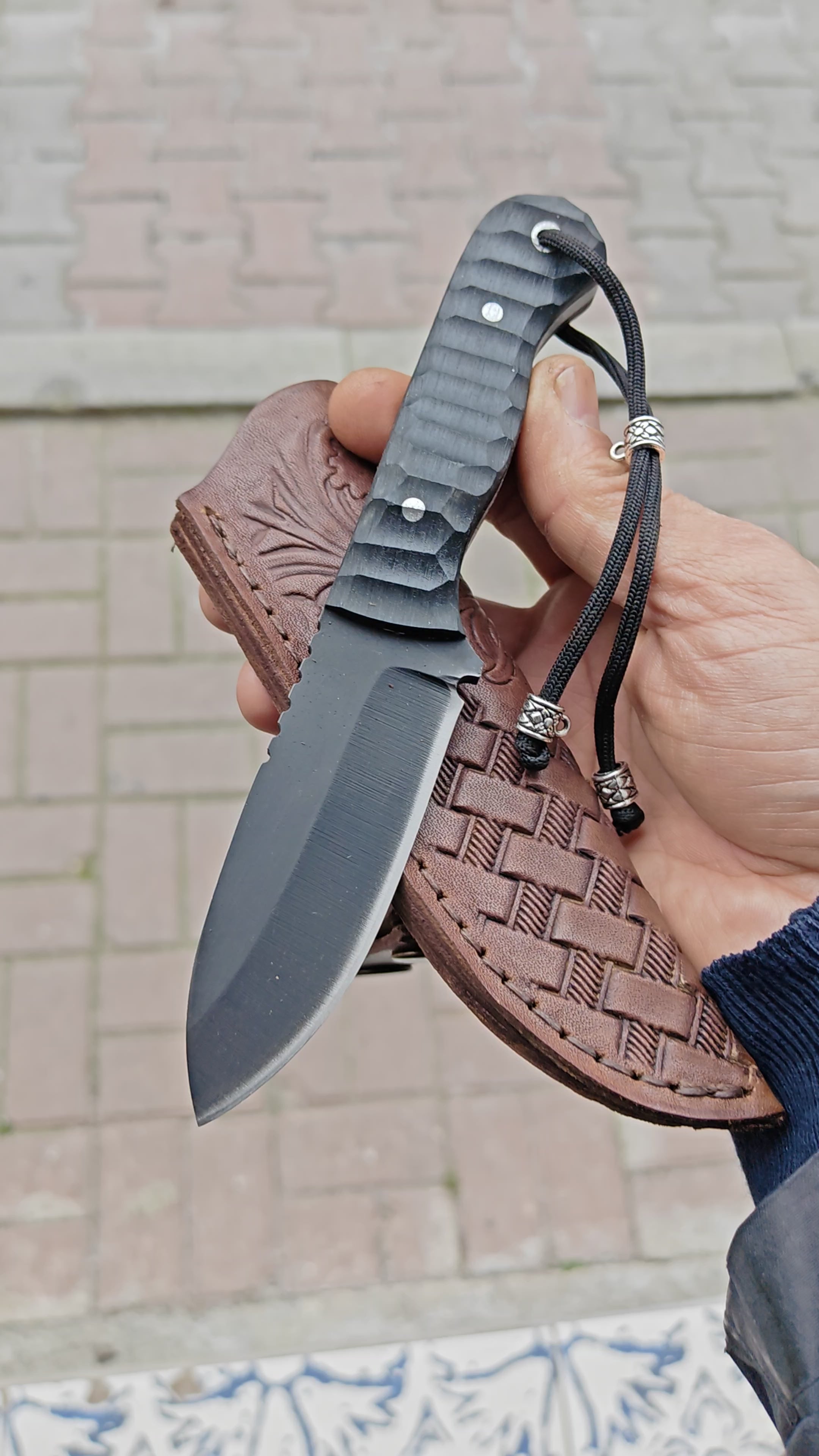 50crv4 Çelik Kompakt Sap Siyah Krom Kaplama 19 CM Av ve Kamp Bıçağı
