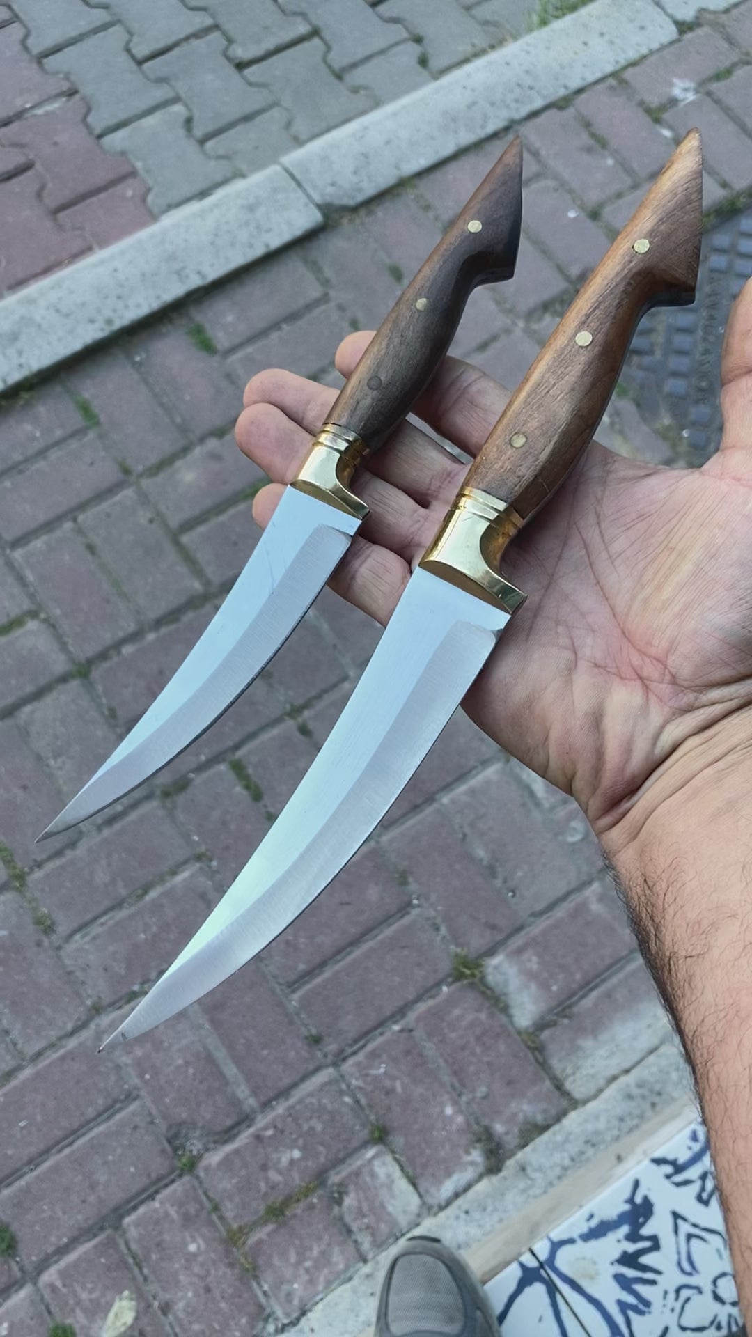 Ceviz Saplı Bel Modeli 31 Cm Kamp Bıçağı