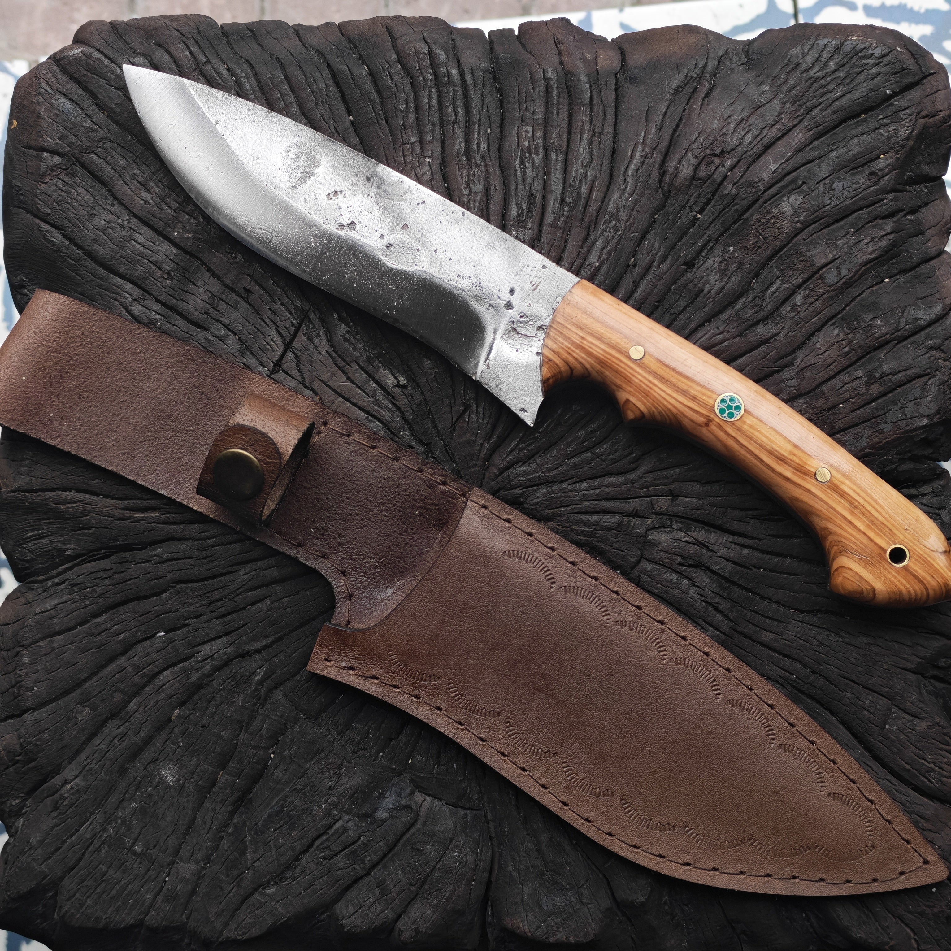 Dövme Celik Zeytin Sap Model 30 CM Outdoor Bicak